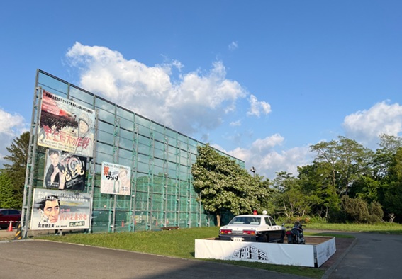 「西部警察」で使用された車両の展示